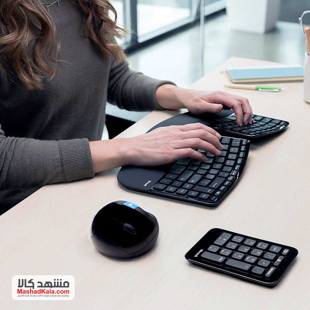 Microsoft Sculpt Ergonomic Desktop